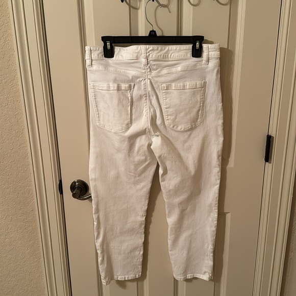 WHBM White Jeans! - Picture 12 of 16